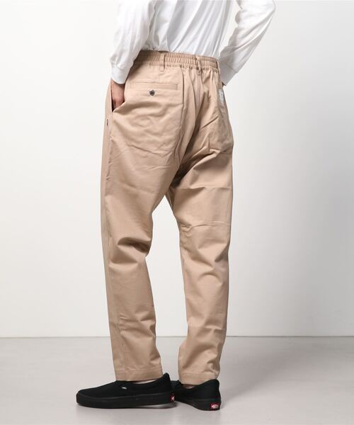A BATHING APE（アベイシングエイプ）の「ONE POINT LOOSE FIT CHINO M（チノパンツ・メンズ・ブラック/ベージュ・XX-LARGE/MEDIUM/SMALL/X-LARGE/LARGE）」の11枚目の写真