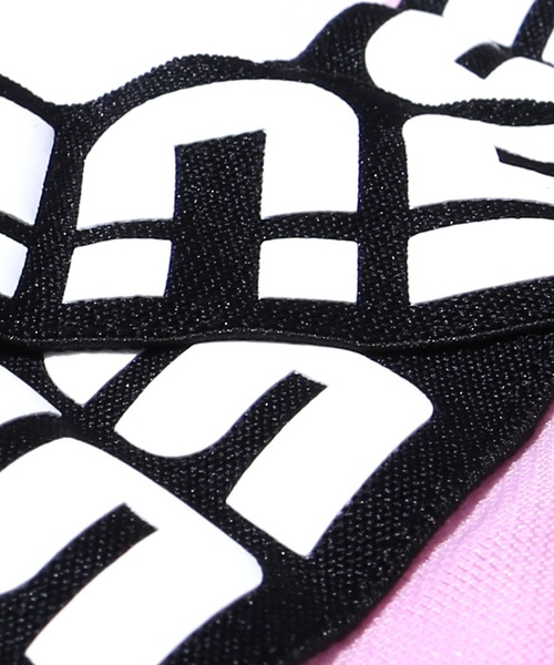 Guess（ゲス）の「GUESS/ゲス ANGELICA ACTIVE BRA トレーニングウェア/スポーツブラ ブラトップ ロゴ セットアップ可 再生資源利用 ジム ヨガ フィットネス ランニング（チューブトップ・レディース・ピンク・S/M/XS）」の14枚目の写真