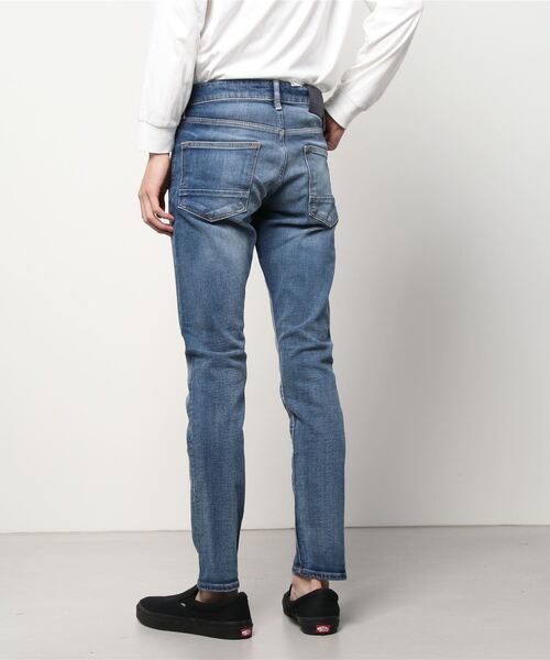 SCOTCH&SODA（スコッチアンドソーダ）の「レギュラースリムフィット ジーンズ【163213】（デニムパンツ・メンズ・ダークブルー・29inch/30inch/33inch/31inch/32inch）」の2枚目の写真