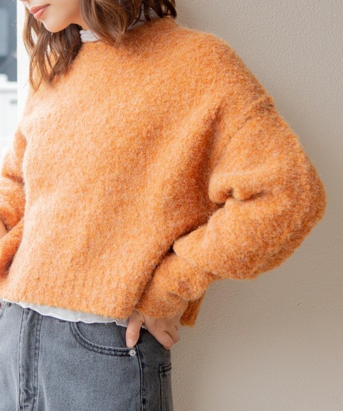 WEGO（ウィゴー）の「WEGO/モヘアライクショートニット（ニット/セーター・レディース・オフホワイト/オレンジ/サックスブルー・FREE）」の3枚目の写真