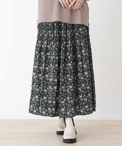 SHOO・LA・RUE（シューラルー）の「◆総柄プリーツスカート（スカート・レディース・ブラック系/ベージュ系/ダークグリーン系6/ベージュ系その他2・00）」の4枚目の写真