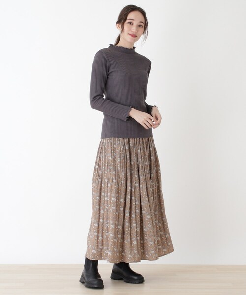 SHOO・LA・RUE（シューラルー）の「◆総柄プリーツスカート（スカート・レディース・ブラック系/ベージュ系/ダークグリーン系6/ベージュ系その他2・00）」の10枚目の写真