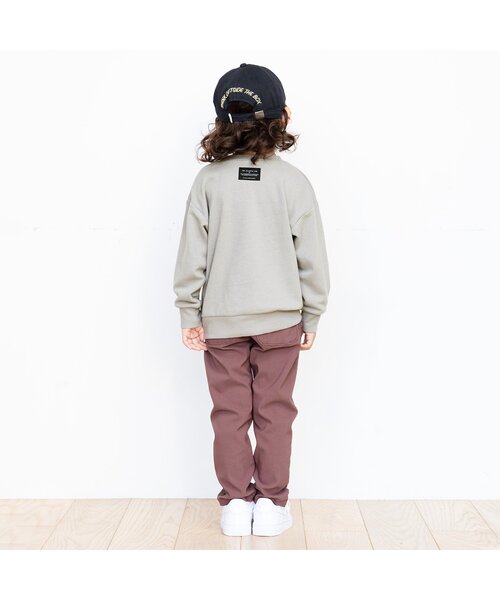 BREEZE（ブリーズ）の「恐竜刺繍トレーナー（スウェット・キッズ・オレンジ/グリーン/ネイビー/グレー/ブラック/イエロー/サックスブルー・100/110/130/140/80/90/120）」の9枚目の写真