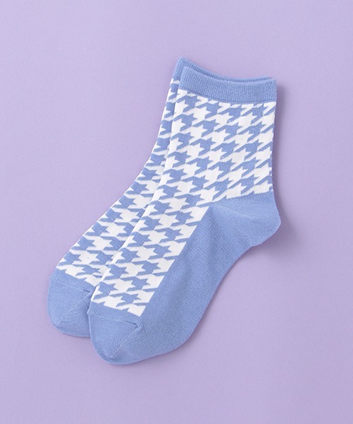LOVETOXIC（ラブトキシック）の「千鳥クルーソックス（ソックス/靴下・キッズ・ブラック/ベージュ/サックスブルー・20-22cm/23-25cm）」の3枚目の写真