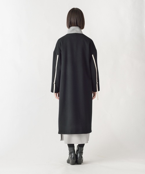 la sric ボタンスリーブコート La SRIC（ラスリック）の「La SRIC / バイカラーネックロングCT/ウール