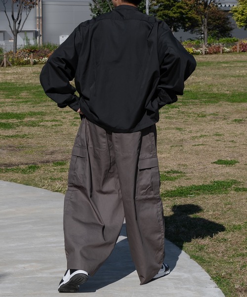 kutir(クティール)の「ワイドタックバルーンカーゴパンツ(カーゴパンツ・メンズ・ダークブラウン/イエロー/ネイビー/チャコールグレー・LARGE/SMALL/MEDIUM)」の10枚目の写真