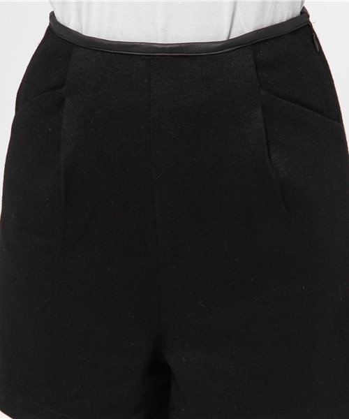 OUTLET（アウトレット）の「【Ciaopanic】ウールタックショートパンツ（その他パンツ・レディース・ブラック/ネイビー・SMALL/MEDIUM）」の6枚目の写真
