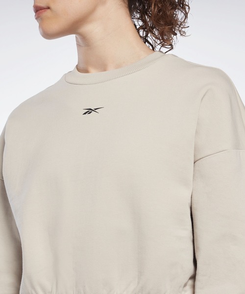 Reebok(リーボック)の「DreamBlend コットンミッドレイヤー スウェットシャツ / DreamBlend Cotton Midlayer Sweatshirt(スウェット・レディース・ブラック/ベージュ系その他・X-SMALL/MEDIUM/X-LARGE/LARGE/XX-LARGE/SMALL)」の7枚目の写真