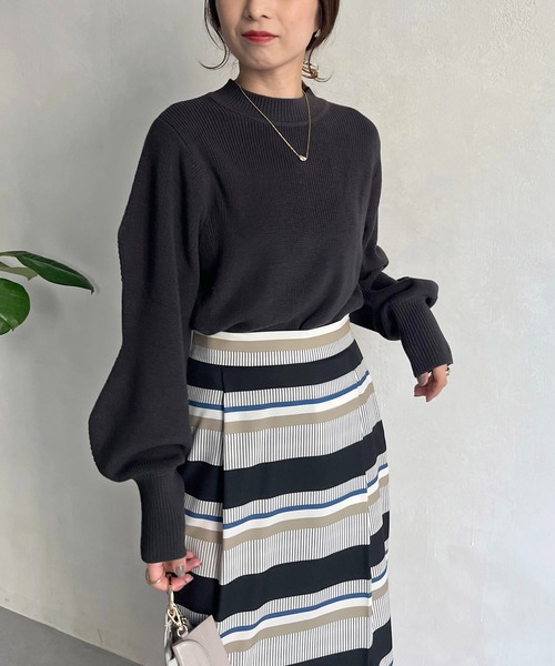 CAPRICIEUX LE'MAGE（カプリシューレマージュ）の「ビーンズスリーブプルオーバー（ニット/セーター・レディース・チャコールグレー/グレイッシュベージュ/イエロー/ピンク・FREE）」の5枚目の写真