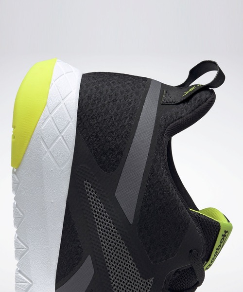 Reebok(リーボック)の「フレクサゴンフォース3 / Flexagon Force 3 Shoes(スニーカー・メンズ・ブラック×グレー/ブラック×ブラック/グレー/ネイビー×ホワイト/ブラック×ホワイト/ネイビー・25.5cm/26.5cm/28.5cm/27.0cm/28.0cm/27.5cm/29.0cm/25.0cm/26.0cm/24.5cm)」の10枚目の写真