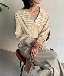 CAPRICIEUX LE'MAGE | 深Vストライプシャツ(シャツ/ブラウス)