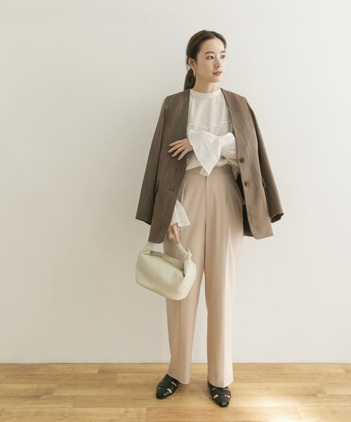 URBAN RESEARCH（アーバンリサーチ）の「リバーレースフリルブラウス（シャツ/ブラウス・レディース・オフホワイト/チャコールグレー・FREE）」の13枚目の写真