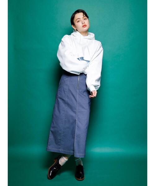 koe（コエ）の「ショート丈裏起毛パーカー*（パーカー・レディース・オフホワイト/ブラック/イエロー/グリーン・M）」の8枚目の写真