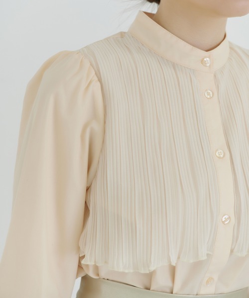 TINA：JOJUN（ティーナジョジュン）の「スタンドカラー パフスリーブブラウス TINA：JOJUN（シャツ/ブラウス・レディース・グレー/ライトベージュ・M）」の8枚目の写真