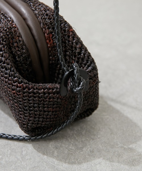 a point（アポワン）の「【a point】ラフィアミニバッグ（ショルダーバッグ・レディース・ブラウン/キャメル・FREE）」の5枚目の写真