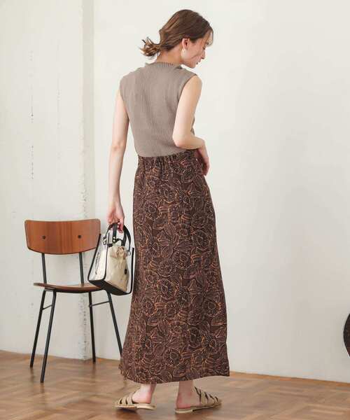 SENSE OF PLACE by URBAN RESEARCH（センスオブプレイスバイアーバンリサーチ）の「プリントマーメイドスカート（スカート・レディース・ブラウン系その他/ブラック系その他/オレンジ系その他/レッド系その他/ブルー系その他/イエロー系その他・SMALL/MEDIUM）」の13枚目の写真