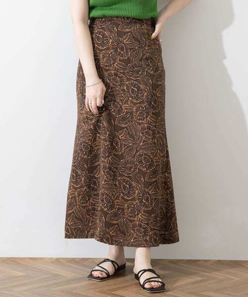 SENSE OF PLACE by URBAN RESEARCH（センスオブプレイスバイアーバンリサーチ）の「プリントマーメイドスカート（スカート・レディース・ブラウン系その他/ブラック系その他/オレンジ系その他/レッド系その他/ブルー系その他/イエロー系その他・SMALL/MEDIUM）」の15枚目の写真