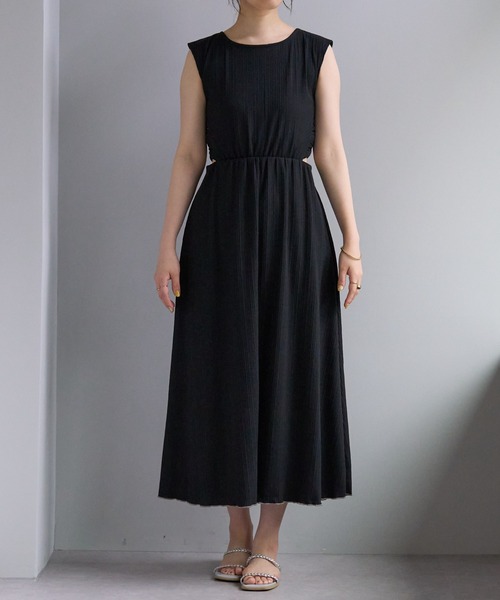 natural couture（ナチュラルクチュール）の「WEB限定/ヘルシー開きバックリボンテレコリブワンピース（ワンピース・レディース・ブラウン/ブラック/ピンクベージュ・FREE）」の16枚目の写真