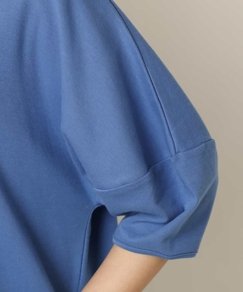 a.v.v（アーヴェヴェ）の「【接触冷感/UV CUT】ランタンスリーブリラックスワンピース（ワンピース・レディース・ブルー/ブラック・40/38/36/34/42）」の13枚目の写真