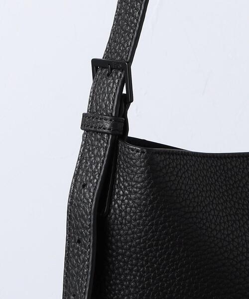 HAS(ハズ)の「<HAS> フラット バッグ(ショルダーバッグ・メンズ・ブラック・FREE)」の8枚目の写真