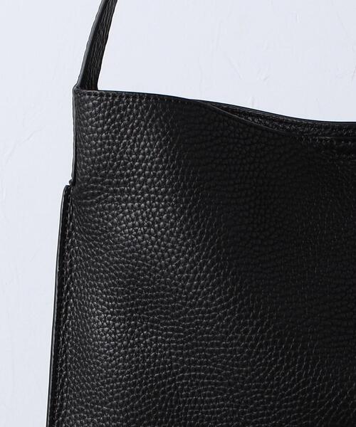 HAS(ハズ)の「<HAS> フラット バッグ(ショルダーバッグ・メンズ・ブラック・FREE)」の9枚目の写真