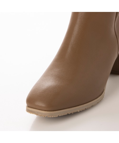 EVOL（イーボル）の「【EVOL】5.5cmスクエアロングブーツ IT9861（ブーツ・レディース・ブラック/ベージュ/ブラウン・22.5cm/23.5cm/24.5cm/23.0cm/24.0cm/25.0cm）」の14枚目の写真