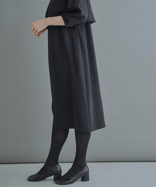 WHYTO.（ホワイト）の「「WHYTO. / ホワイト」Cocoon Dress（ワンピース・レディース・ブラック/ネイビー・38/36）」の15枚目の写真