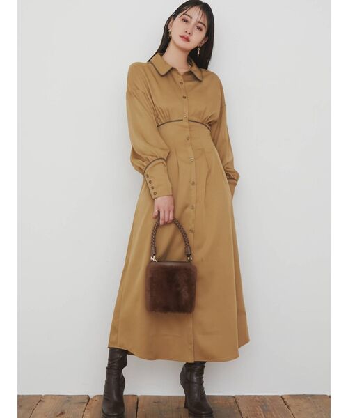 RESEXXY（リゼクシー）の「ツイストハンドルフラッフィーバッグ（ショルダーバッグ・レディース・ブラウン/アイボリー・FREE）」の9枚目の写真