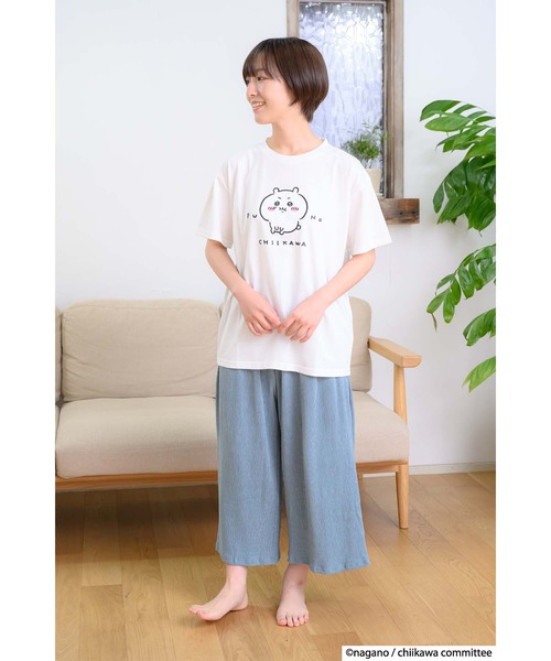 JEANS MATE(ジーンズメイト)の「【別注】ちいかわ プリントTシャツ(Tシャツ/カットソー・レディース・ピンク/サックスブルー/ホワイト/ブラック・FREE)」の5枚目の写真