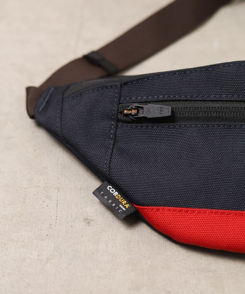 MAKAVELIC（マキャベリック）の「【MAKAVELIC】TRUCKS MONOCULAR WAIST BAG（ボディバッグ/ウエストポーチ・メンズ・ネイビー/ブラック・FREE）」の7枚目の写真