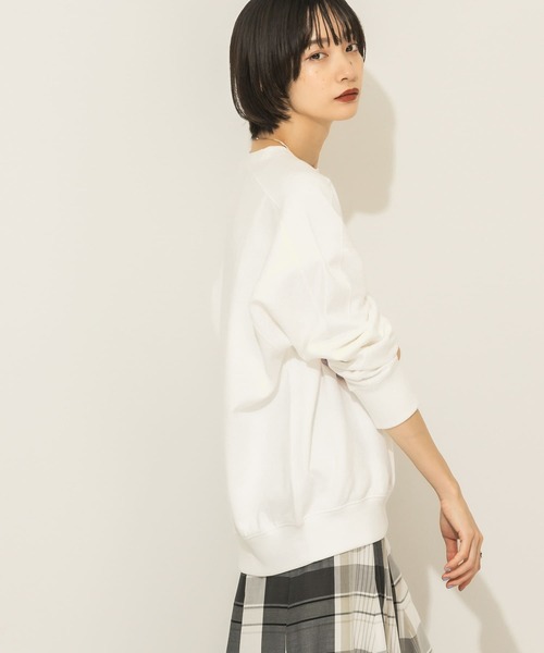 KBF（ケイビーエフ）の「リバーススリーブスウェット（Tシャツ/カットソー・レディース・オフホワイト/グリーン/ネイビー・ONE）」の7枚目の写真