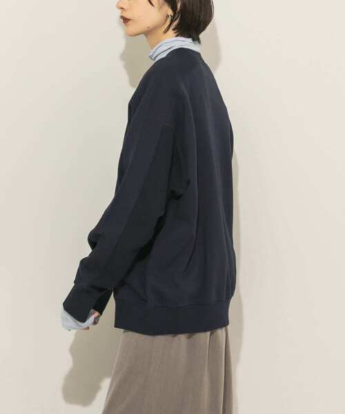 KBF（ケイビーエフ）の「リバーススリーブスウェット（Tシャツ/カットソー・レディース・オフホワイト/グリーン/ネイビー・ONE）」の17枚目の写真