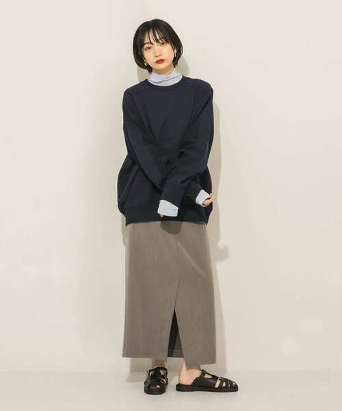 KBF（ケイビーエフ）の「リバーススリーブスウェット（Tシャツ/カットソー・レディース・オフホワイト/グリーン/ネイビー・ONE）」の9枚目の写真