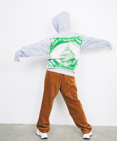 And A（アンドエー）の「AlexanderLeeChang アレキサンダーリーチャン / BLC BANDANA HOODIE SWEAT バンダナ フーディー オーバーサイズスウェットパーカー / BC012202（パーカー・メンズ・ゴールド/グレー/ブラック・MEDIUM/LARGE/X-LARGE）」の14枚目の写真