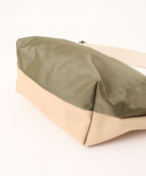GREEN BOWL（グリーンボウル）の「グリーンボウル【GREEN BOWL】Canvas×Nylon Body Bag（ボディバッグ/ウエストポーチ・メンズ・ベージュ/カーキ・FREE）」の6枚目の写真