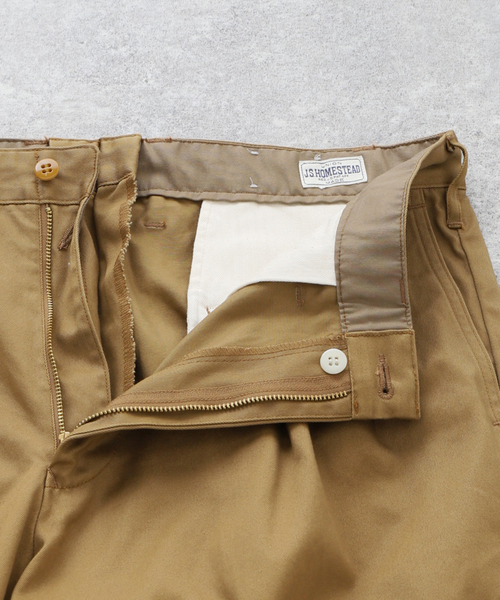 JOURNAL STANDARD J.S HOMESTEAD(ジャーナルスタンダードホームステッド)の「【J.S.Homestead】ヘビーウェポン 2タック オフィサー クロップドパンツ1(チノパンツ・メンズ・アイボリー/ベージュ/ネイビー/キャメル・MEDIUM/SMALL/LARGE)」の20枚目の写真