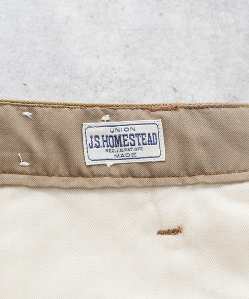 JOURNAL STANDARD J.S HOMESTEAD(ジャーナルスタンダードホームステッド)の「【J.S.Homestead】ヘビーウェポン 2タック オフィサー クロップドパンツ1(チノパンツ・メンズ・アイボリー/ベージュ/ネイビー/キャメル・MEDIUM/SMALL/LARGE)」の22枚目の写真