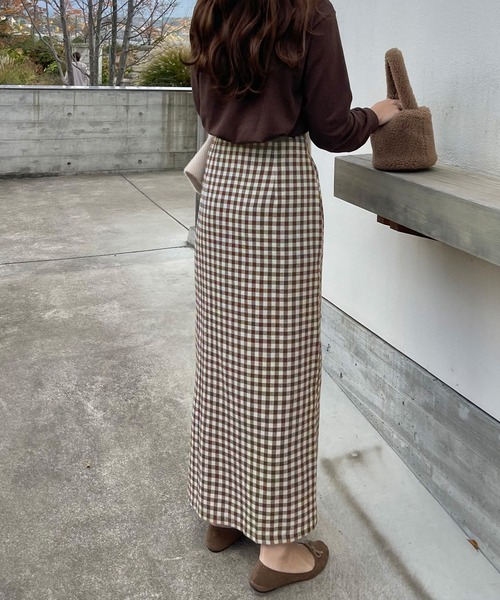 LAUIR（ラウアー）の「フロントボタンIラインチェックスカート（スカート・レディース・ライトブラウン/ブラック/ネイビー/グリーン/ホワイト×ブラウン・MEDIUM/LARGE/SMALL）」の18枚目の写真