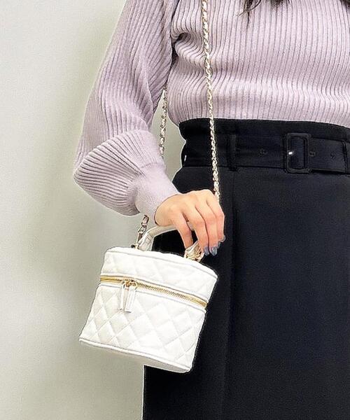 INGNI(イング)の「バニティショルダーBAG(ハンドバッグ・レディース・ブラック/オフホワイト/ベージュ・ONE SIZE)」の2枚目の写真