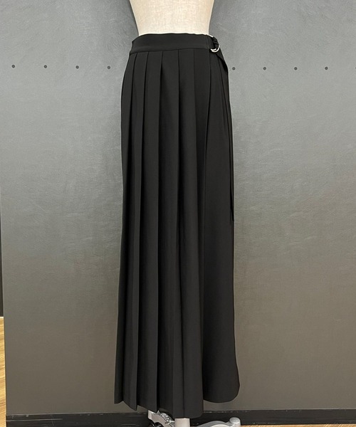 PAGEBOY（ページボーイ）の「WEB限定アイテム / モードプリーツパンツ（その他パンツ・レディース・ライトブルー/ブラック/グレイッシュベージュ・FREE）」の17枚目の写真