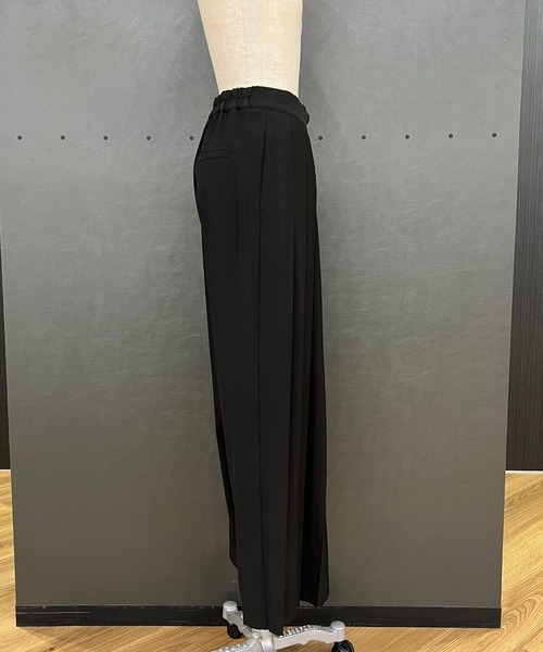 PAGEBOY（ページボーイ）の「WEB限定アイテム / モードプリーツパンツ（その他パンツ・レディース・ライトブルー/ブラック/グレイッシュベージュ・FREE）」の18枚目の写真