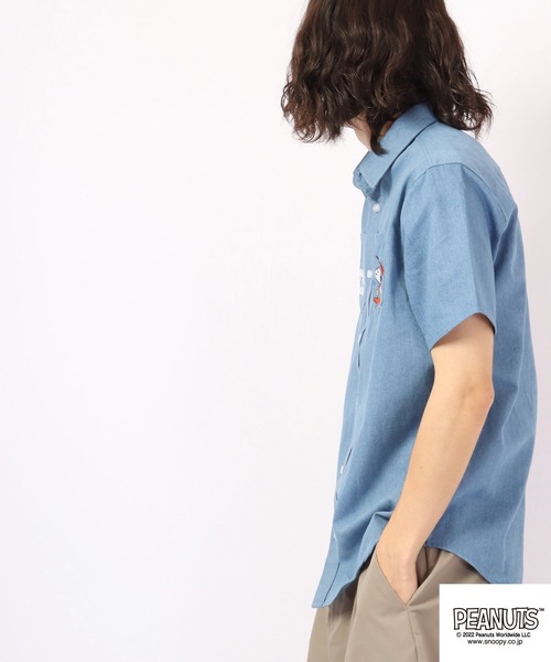 PEANUTS（ピーナッツ）の「PEANUTS スヌーピー デニムシャツ（シャツ
