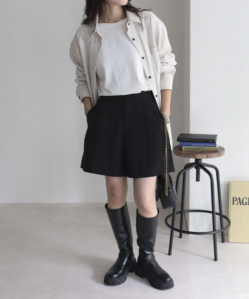 fredy emue（フレディエミュ）の「ピンタック ショートパンツ（その他パンツ・レディース・キャメル/ブラック・36/38）」の11枚目の写真