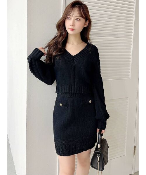 RESEXXY（リゼクシー）の「Vネッククロップドニット【セットアップ着用可能】（ニット/セーター・レディース・ブラック/ブルー/アイボリー・FREE）」の7枚目の写真