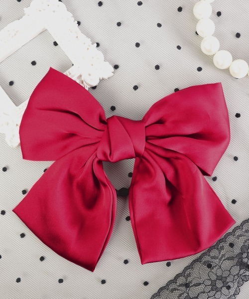 VIBGYOR Women（ヴィブジョー　ウィメン）の「【float】サテン ビッグリボン ヘアゴム（ヘアゴム・レディース・グリーン/ネイビー/ブラック/レッド/ピンク・FREE）」の7枚目の写真