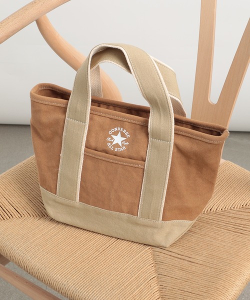 CONVERSE(コンバース)の「【CONVERSE】コンバースキャンバストートバッグ S ランチトート 17917200(トートバッグ・レディース・ホワイト/グレー/ブラック/ネイビー/ライトブラウン/ホワイト×ブラック/ホワイト×ネイビー・FREE)」の6枚目の写真