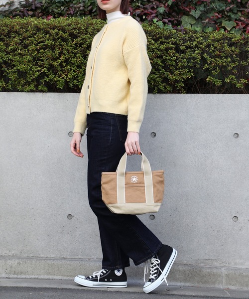 CONVERSE(コンバース)の「【CONVERSE】コンバースキャンバストートバッグ S ランチトート 17917200(トートバッグ・レディース・ホワイト/グレー/ブラック/ネイビー/ライトブラウン/ホワイト×ブラック/ホワイト×ネイビー・FREE)」の15枚目の写真