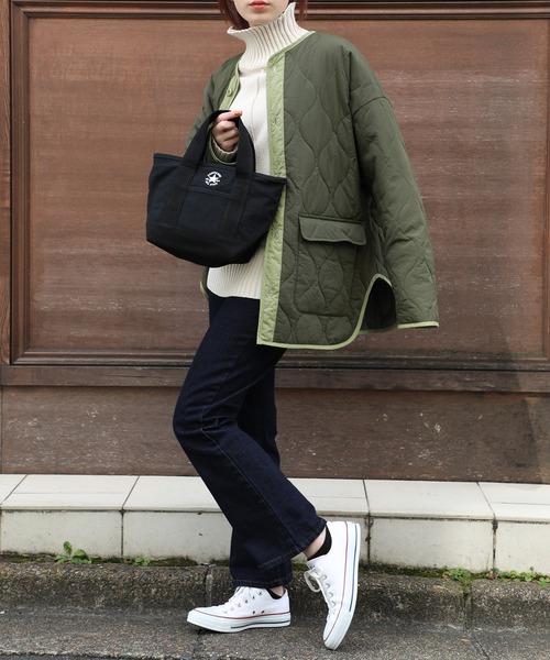 CONVERSE(コンバース)の「【CONVERSE】コンバースキャンバストートバッグ S ランチトート 17917200(トートバッグ・レディース・ホワイト/グレー/ブラック/ネイビー/ライトブラウン/ホワイト×ブラック/ホワイト×ネイビー・FREE)」の22枚目の写真