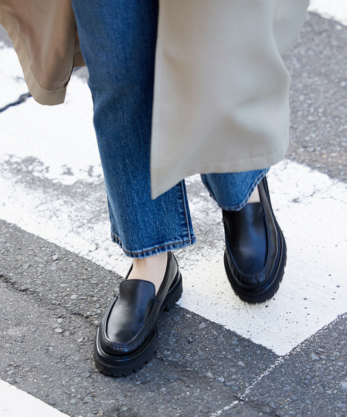 JOURNAL STANDARD(ジャーナルスタンダード)の「《追加》【PASCUCCI/パスクッチ】ローファー(ローファー・レディース・ブラック・38/36/37)」の4枚目の写真