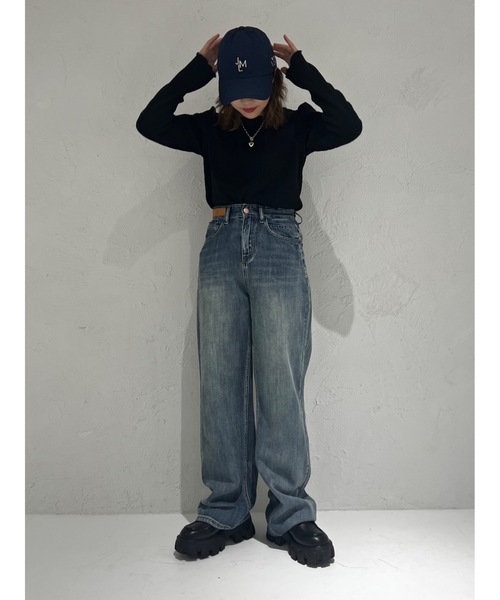 JUMELLE(ジュメロ)の「【パフショルダー】バックサークルトップ(ニット/セーター・レディース・ブラック/ブルー・FREE)」の14枚目の写真